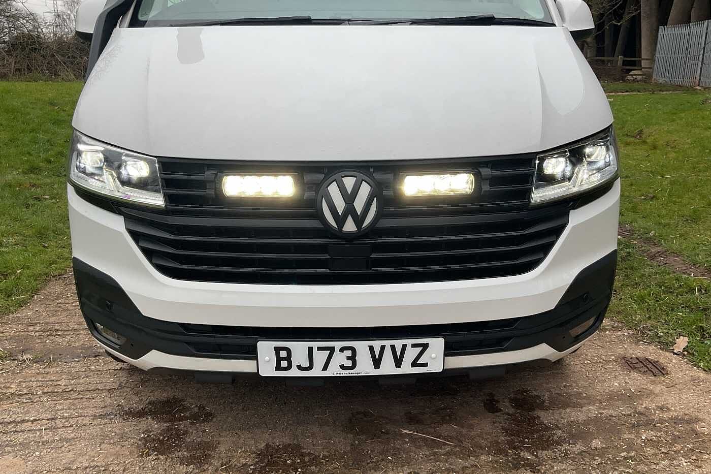 Volkswagen Transporter 2.0 SWB 4MOTION DSG 204PS NAV DIFF LOCK LED'S HILL DESCENT LIFTED SNORKEL 4x4