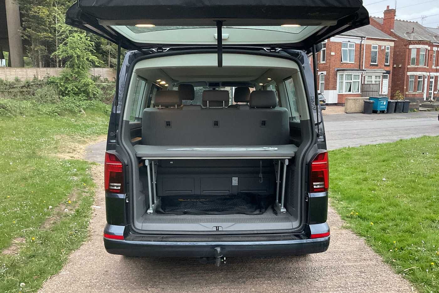 Volkswagen California Diesel Estate 2.0 TDI Beach Tour 5dr DSG
