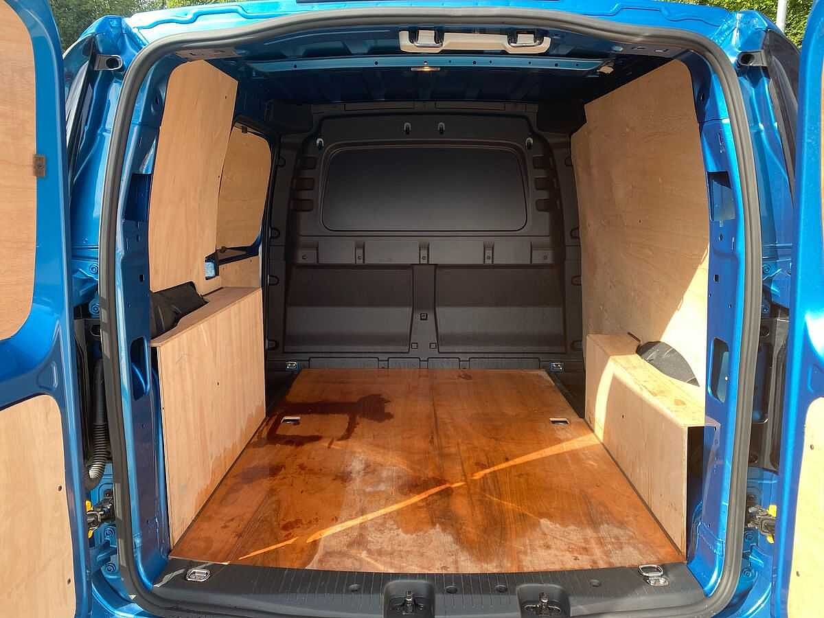 Volkswagen Caddy Cargo 2.0TDI 102PS C20 Commerce Plus PV