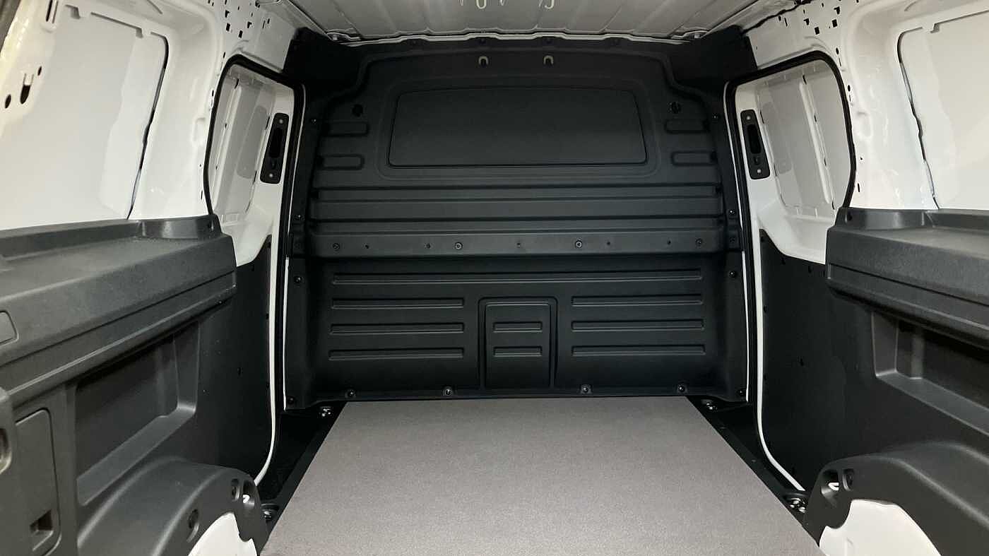 Volkswagen Id. Buzz Cargo 210kW Commerce Plus 79kWh Auto ***NAV+HEATED SEATS***