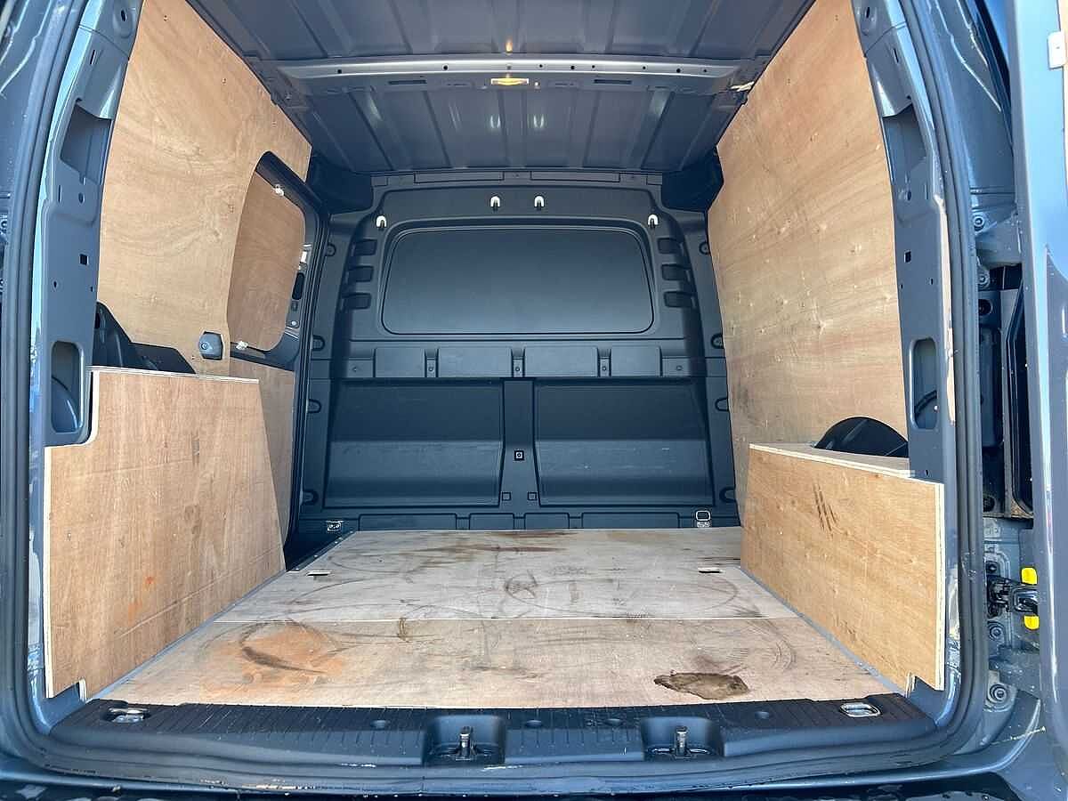 Volkswagen Caddy Cargo 2.0TDI 102PS C20 Commerce Plus PV