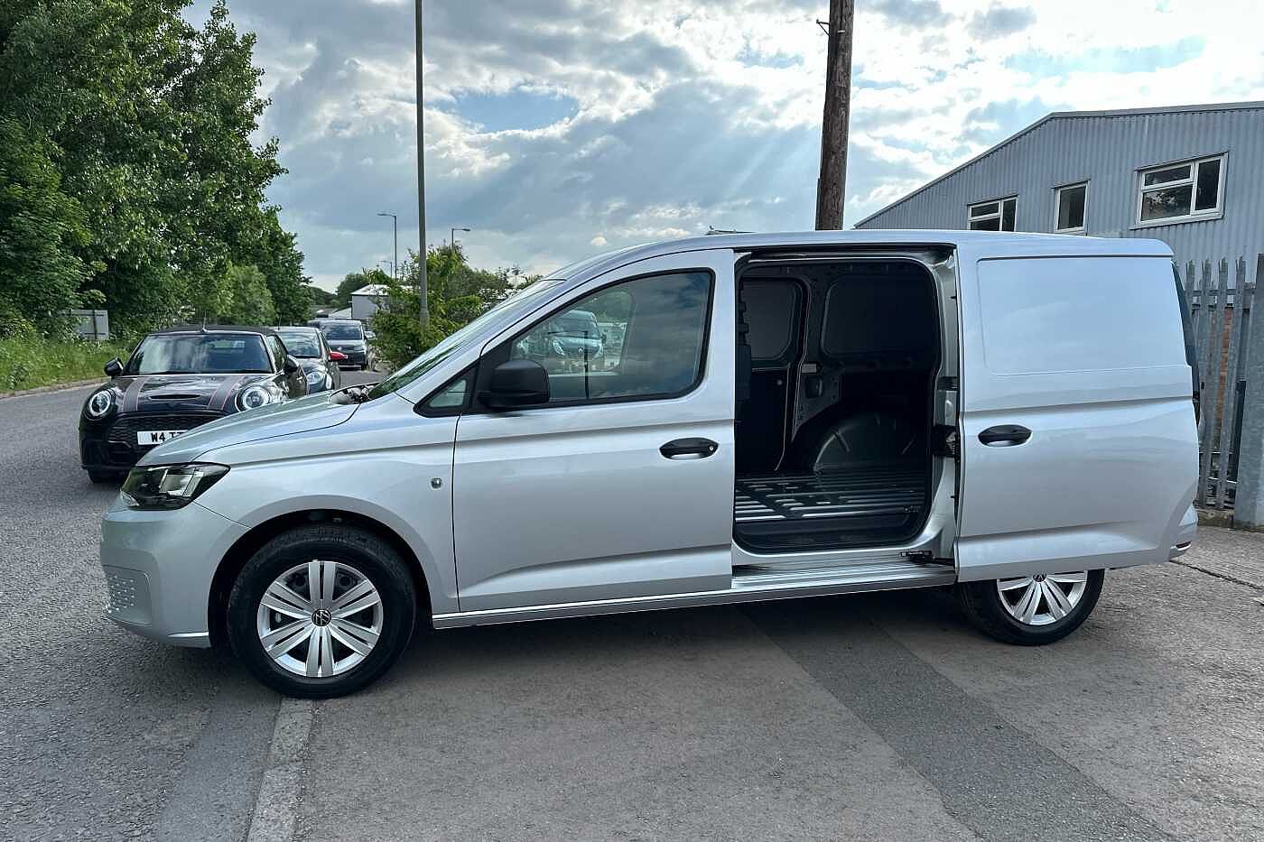 Volkswagen Caddy Cargo Maxi C20 Diesel 2.0 TDI 102PS Commerce Plus Van