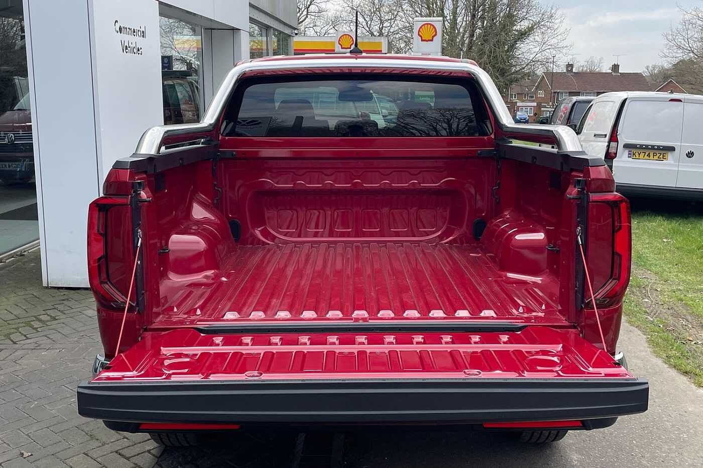 Volkswagen Amarok 2.0TDI 205PS Style 4MOTION Pick-Up, ONLY DONE 600 MILES
