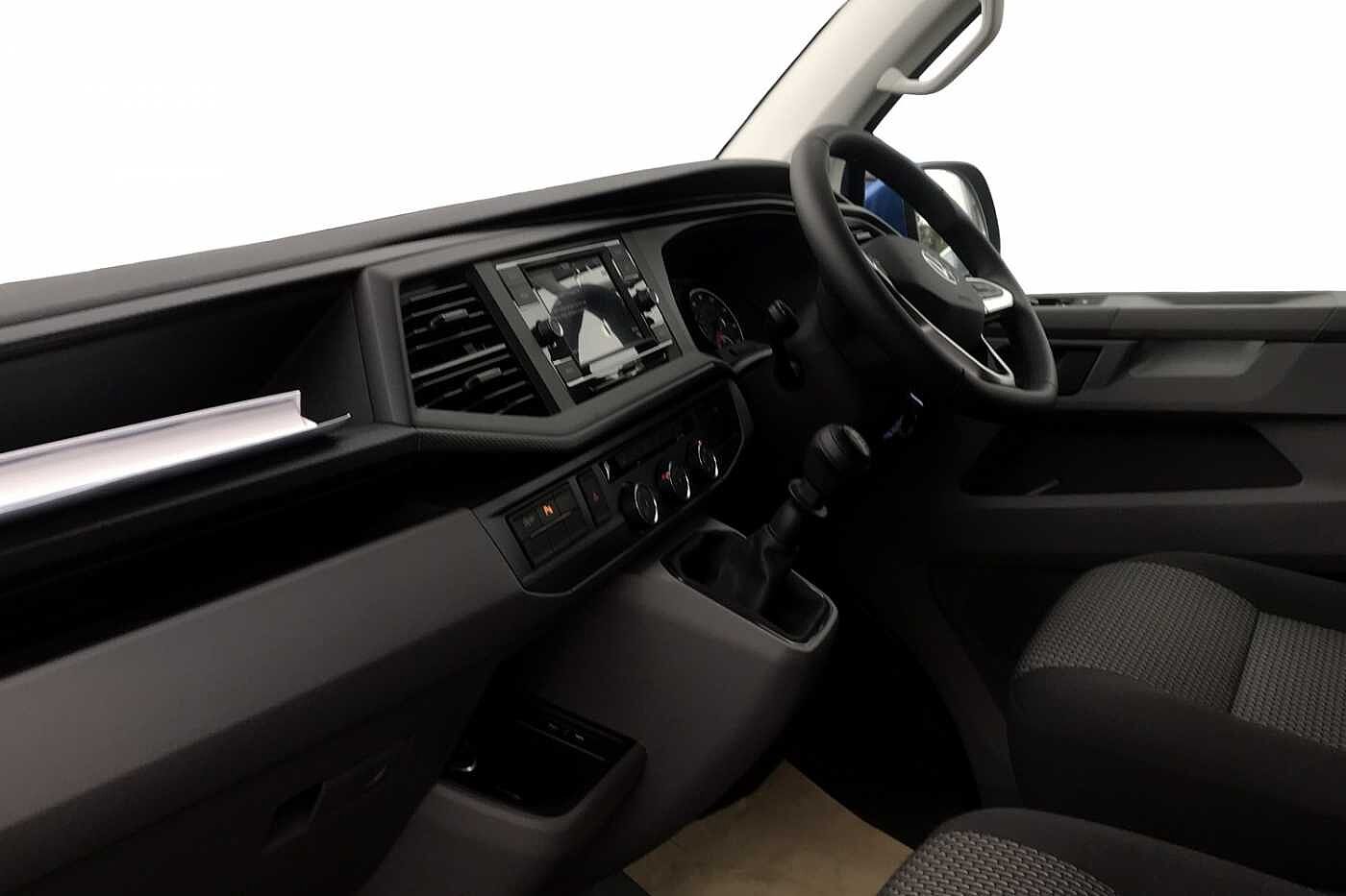 Volkswagen Transporter Highline SWB 110 PS 2.0 TDI 5sp Manual