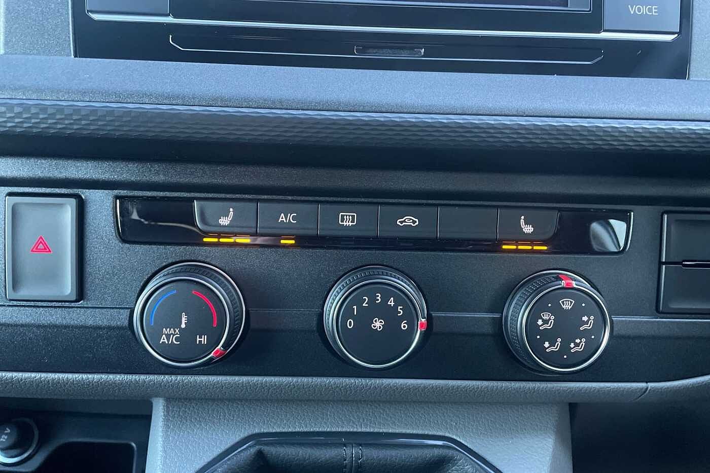 Volkswagen Transporter T28 Highline SWB 110PS 2.0TDI 5sp Manual*LEDHeadlights+RearCamera+Tailgate*