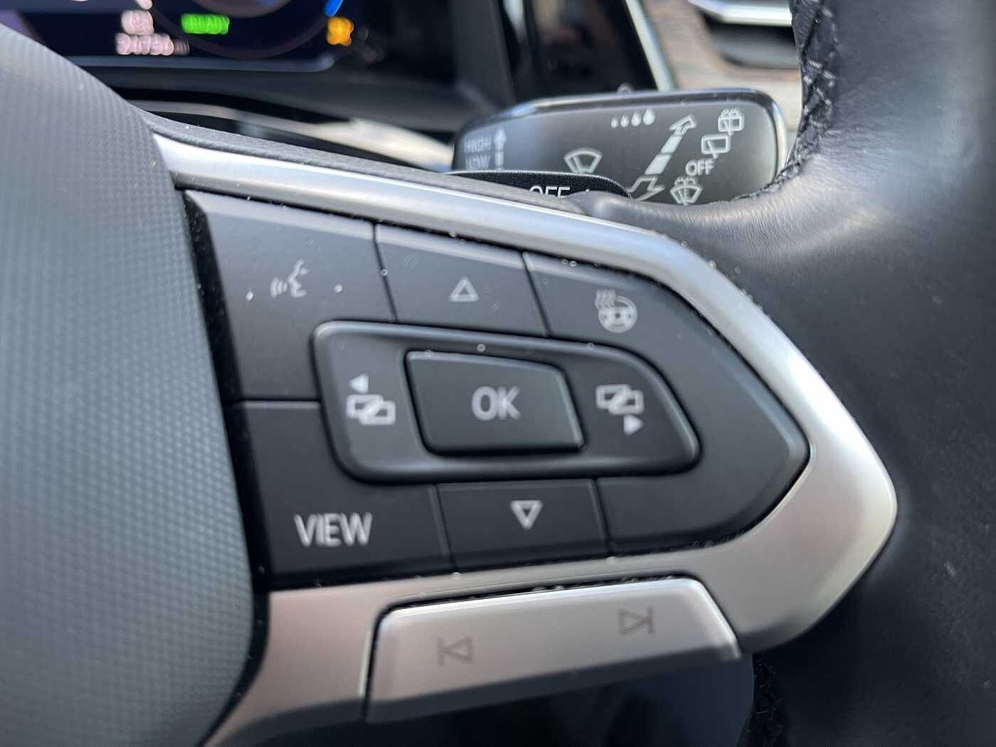 Volkswagen Multivan Style 1.4 TSI eHybrid 218PS DSG 7 Seat