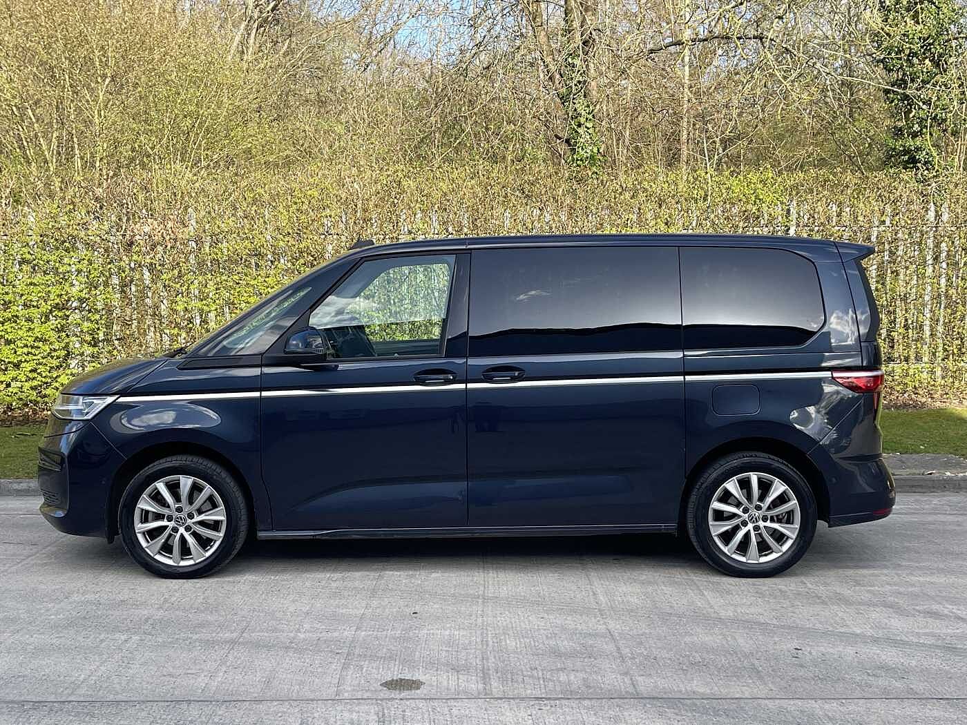 Volkswagen Multivan Style 1.4 TSI eHybrid 218PS DSG 7 Seat