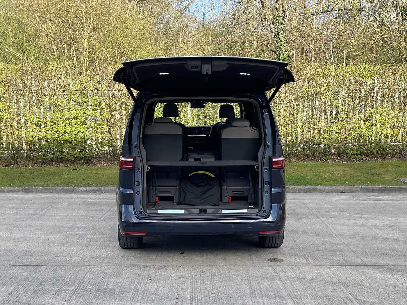 Volkswagen Multivan Style 1.4 TSI eHybrid 218PS DSG 7 Seat