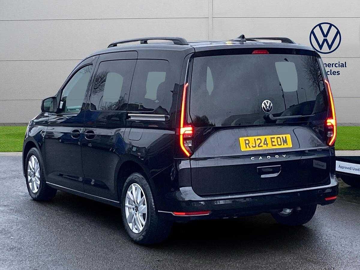 Volkswagen Caddy Diesel Estate 2.0 TDI 122 Life 5Dr DSG