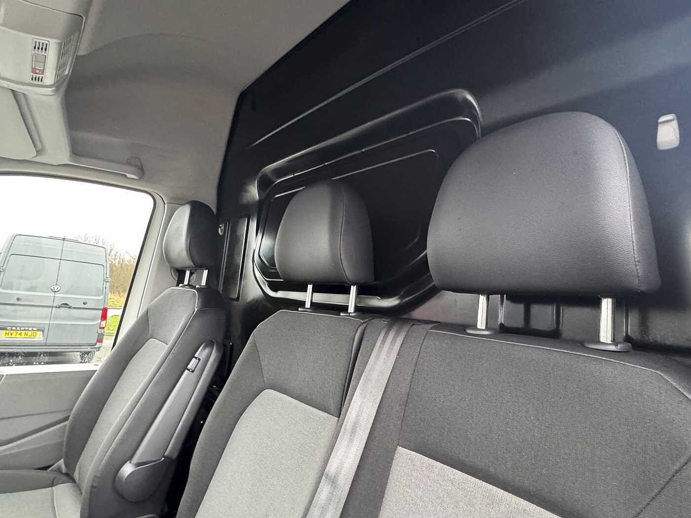 Volkswagen CRAFTER Trendline CR35 TDI 140PS High Roof Van 2.0 6 SPEED